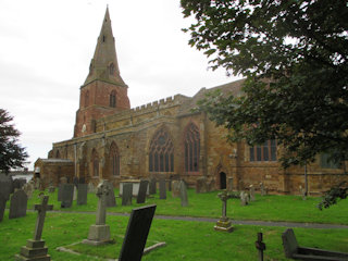 photo of St Margaret of Antioch's Church burial ground